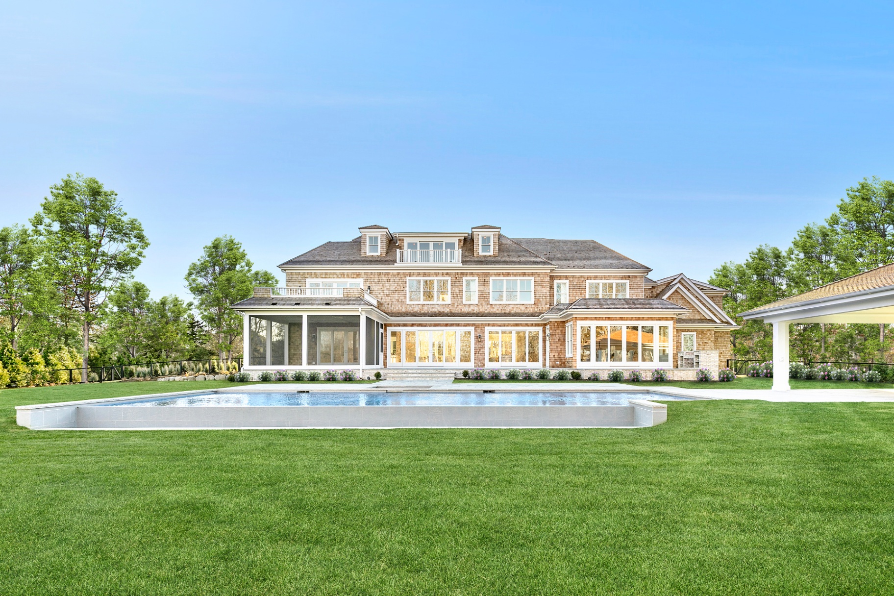 30 Second Neck Lane — Rear & Pool