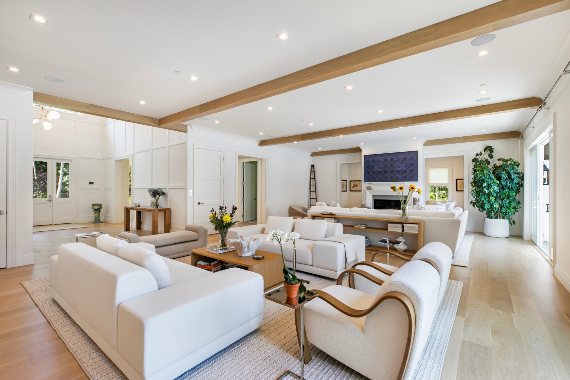 28 Second Neck Lane — Family Room