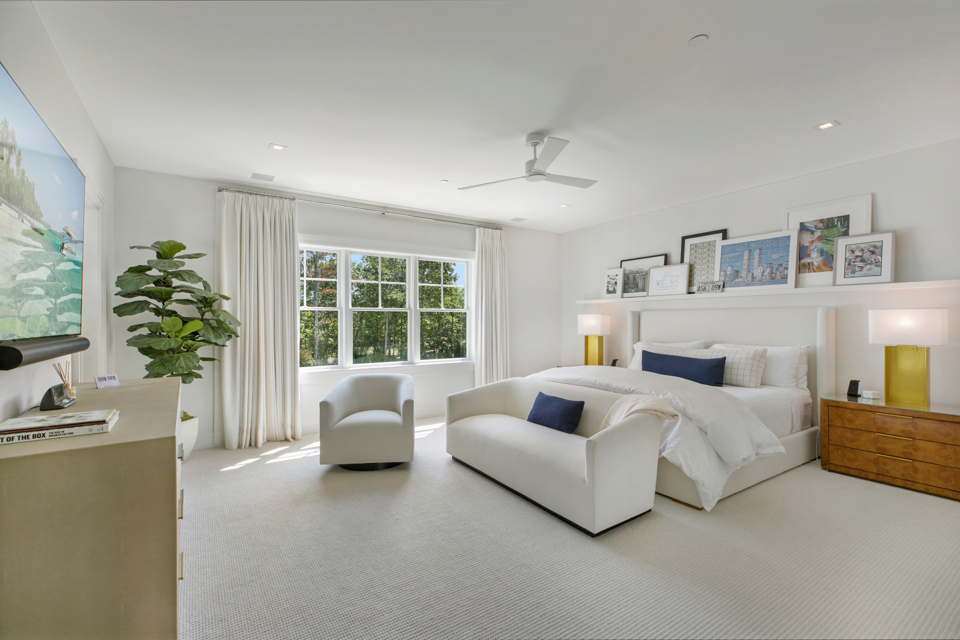28 Second Neck Lane — Guest Bedroom